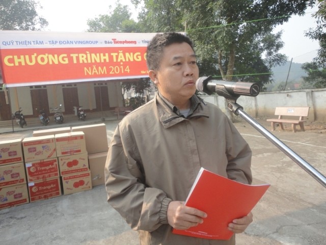 Trao quà Tết cho hai huyện miền núi Thanh Hoá - ảnh 2